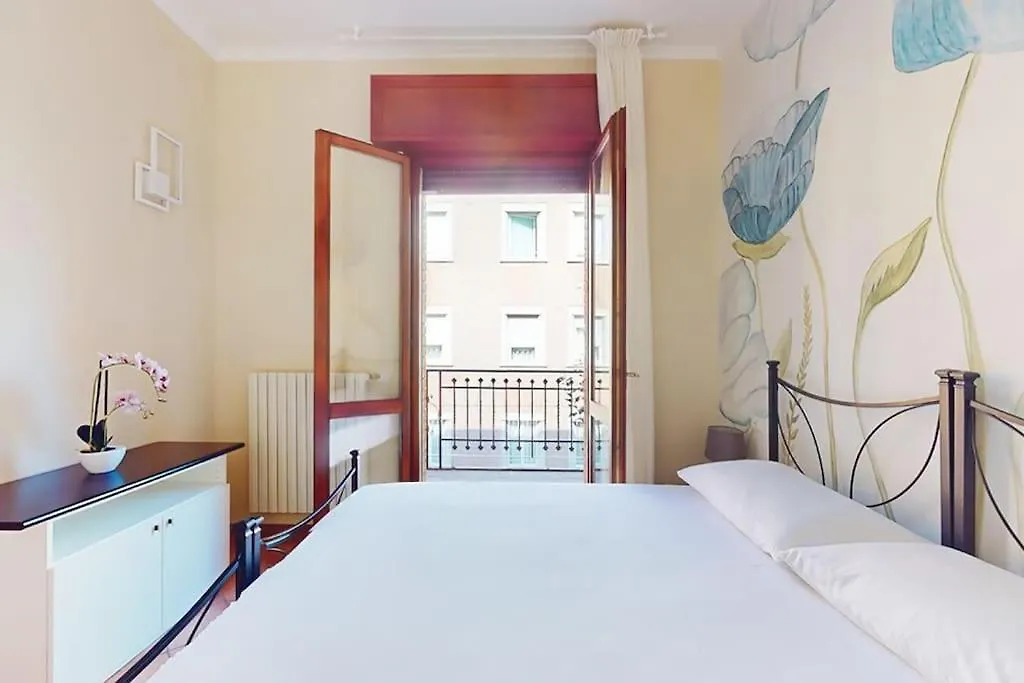 Int 13 - Appartamento Della Corte Bologna Italy
